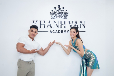Hoa hậu Khánh Vân thử sức đào tạo hoa hậu - Ảnh 9. Hoa hậu Khánh Vân thử sức đào tạo hoa hậu - Ảnh 9.
