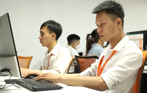 Đứng dậy, vượt qua nỗi chán nản công việc - Ảnh 1. Đứng dậy, vượt qua nỗi chán nản công việc - Ảnh 1.