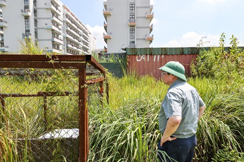 Chủ nhật, Thủ tướng vẫn đi thị sát các bệnh viện ngàn tỉ đắp chiếu - Ảnh 2. Chủ nhật, Thủ tướng vẫn đi thị sát các bệnh viện ngàn tỉ đắp chiếu - Ảnh 2.