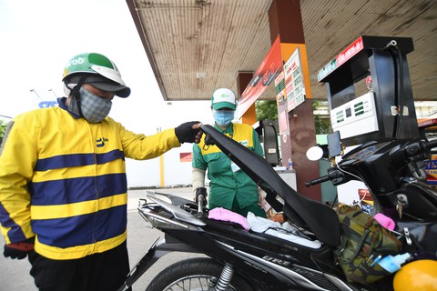 Thủ tướng ban hành công điện về quản lý, điều hành xăng dầu - Ảnh 1. Thủ tướng ban hành công điện về quản lý, điều hành xăng dầu - Ảnh 1.