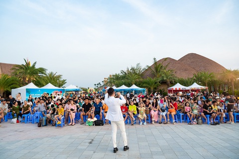 Khách phương Nam đón sóng đầu tư đô thị biển phía Đông Hà Nội - Ảnh 3. Khách phương Nam đón sóng đầu tư đô thị biển phía Đông Hà Nội - Ảnh 3.