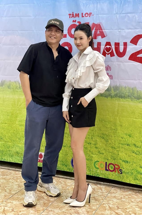 Ảnh vui sao Việt 19-9: Hồng Nhung cưỡi mô tô siêu ‘ngầu’ - Ảnh 7. Ảnh vui sao Việt 19-9: Hồng Nhung cưỡi mô tô siêu ‘ngầu’ - Ảnh 7.