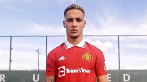 Premier League phá vỡ kỷ lục chuyển nhượng với hơn 2 tỉ bảng Anh - Ảnh 1. Premier League phá vỡ kỷ lục chuyển nhượng với hơn 2 tỉ bảng Anh - Ảnh 1.