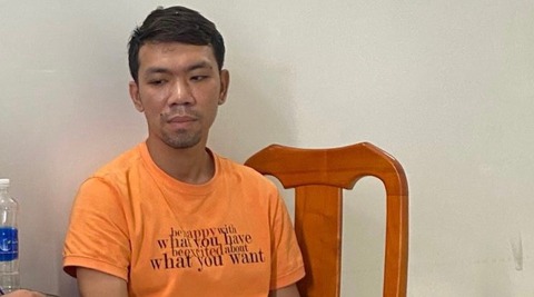 Có hơn 860 triệu và nhiều vàng trên xe của nghi phạm giết người tình rồi chở thi thể đi tự thú - Ảnh 1. Có hơn 860 triệu và nhiều vàng trên xe của nghi phạm giết người tình rồi chở thi thể đi tự thú - Ảnh 1.