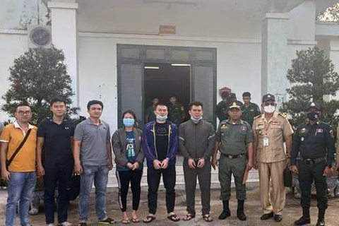 Công an Đồng Nai bắt giam thêm 2 người trong đường dây đưa người sang Campuchia - Ảnh 1. Công an Đồng Nai bắt giam thêm 2 người trong đường dây đưa người sang Campuchia - Ảnh 1.