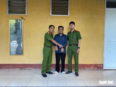 Bị bắt sau gần 30 năm trốn lệnh truy nã về tội tham ô tài sản - Ảnh 1. Bị bắt sau gần 30 năm trốn lệnh truy nã về tội tham ô tài sản - Ảnh 1.