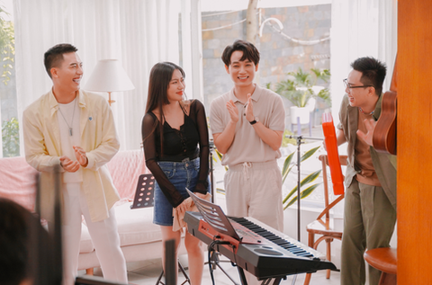 Thì ra 8 năm trước Orange từng xin kết bạn với Trúc Nhân và cái kết thấy thương - Ảnh 3. Thì ra 8 năm trước Orange từng xin kết bạn với Trúc Nhân và cái kết thấy thương - Ảnh 3.