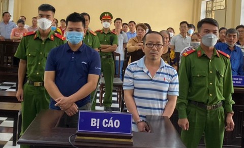 Vẽ dự án ‘ma’ trên đất nông nghiệp lừa đảo hơn 18 tỉ đồng, giám đốc và một người dân lãnh án tù - Ảnh 1. Vẽ dự án ‘ma’ trên đất nông nghiệp lừa đảo hơn 18 tỉ đồng, giám đốc và một người dân lãnh án tù - Ảnh 1.