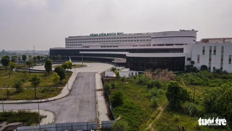 Cận cảnh 2 bệnh viện ngàn tỉ chậm tiến độ 7 năm và chưa biết khi nào mới đón bệnh nhân - Ảnh 7. Cận cảnh 2 bệnh viện ngàn tỉ chậm tiến độ 7 năm và chưa biết khi nào mới đón bệnh nhân - Ảnh 7.