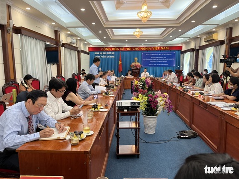Doanh nghiệp phải chứng minh thuộc 97% doanh nghiệp vừa và nhỏ - Ảnh 2. Doanh nghiệp phải chứng minh thuộc 97% doanh nghiệp vừa và nhỏ - Ảnh 2.