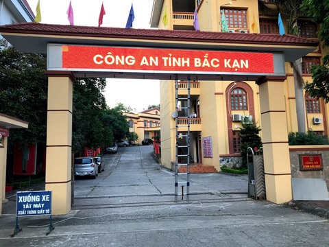 Khai trừ Đảng, tước danh hiệu một thượng tá, cựu trưởng phòng cảnh sát điều tra - Ảnh 1. Khai trừ Đảng, tước danh hiệu một thượng tá, cựu trưởng phòng cảnh sát điều tra - Ảnh 1.