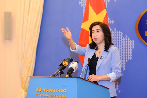 Bộ Ngoại giao: Hơn 1.000 người Việt được giải cứu từ Campuchia - Ảnh 1. Bộ Ngoại giao: Hơn 1.000 người Việt được giải cứu từ Campuchia - Ảnh 1.
