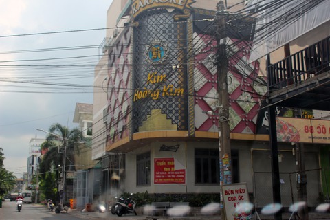 Tạm đình chỉ thêm 5 quán karaoke lớn ở Biên Hòa - Ảnh 1. Tạm đình chỉ thêm 5 quán karaoke lớn ở Biên Hòa - Ảnh 1.