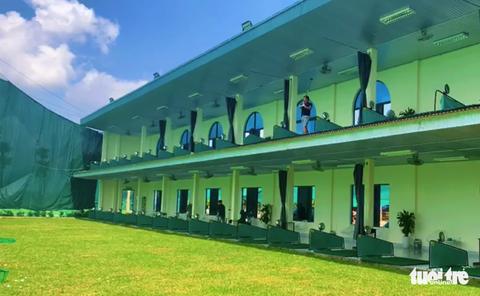 Dự án nuôi cá rô phi mở ‘chui’ sân tập golf: Huyện đang lập đoàn kiểm tra - Ảnh 2. Dự án nuôi cá rô phi mở ‘chui’ sân tập golf: Huyện đang lập đoàn kiểm tra - Ảnh 2.