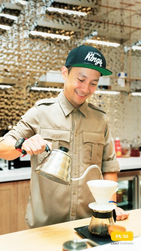 Dàn sao hội tụ mừng rapper Tiến Đạt bắt tay cùng Hoàng Bách - Ảnh 8. Dàn sao hội tụ mừng rapper Tiến Đạt bắt tay cùng Hoàng Bách - Ảnh 8.
