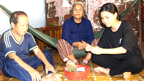 Linh côi cút sắp vào giảng đường - Ảnh 1. Linh côi cút sắp vào giảng đường - Ảnh 1.