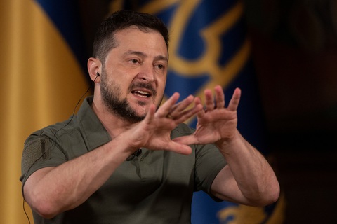 Tổng thống Zelensky: Ukraine tổn thất 50 lính mỗi ngày, Nga gấp năm lần - Ảnh 1. Tổng thống Zelensky: Ukraine tổn thất 50 lính mỗi ngày, Nga gấp năm lần - Ảnh 1.