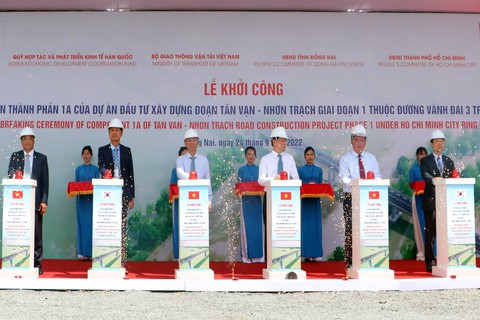 Khởi công xây cầu Nhơn Trạch, chính thức khởi động đường vành đai 3 - Ảnh 2. Khởi công xây cầu Nhơn Trạch, chính thức khởi động đường vành đai 3 - Ảnh 2.