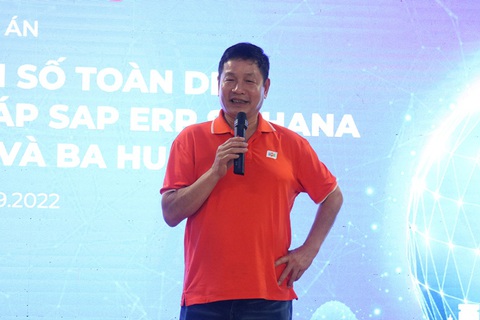 Ba Huân bắt tay FPT chuyển đổi số - Ảnh 3. Ba Huân bắt tay FPT chuyển đổi số - Ảnh 3.