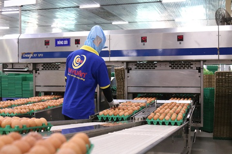 Ba Huân bắt tay FPT chuyển đổi số - Ảnh 4. Ba Huân bắt tay FPT chuyển đổi số - Ảnh 4.