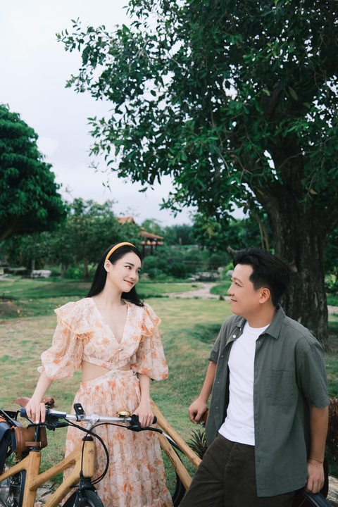 Nhã Phương - Trường Giang khoe ảnh ngọt ngào, kỷ niệm 4 năm ngày cưới - Ảnh 7. Nhã Phương - Trường Giang khoe ảnh ngọt ngào, kỷ niệm 4 năm ngày cưới - Ảnh 7.