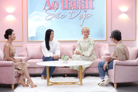 Giật mình với ‘style bà ngoại’ của Hari Won khi lên sóng truyền hình - Ảnh 2. Giật mình với ‘style bà ngoại’ của Hari Won khi lên sóng truyền hình - Ảnh 2.