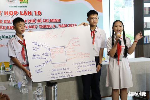 Học sinh TP.HCM nêu nhiều kỳ vọng về sách giáo khoa mới - Ảnh 1. Học sinh TP.HCM nêu nhiều kỳ vọng về sách giáo khoa mới - Ảnh 1.