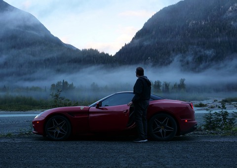 Phượt xuyên 3 quốc gia bằng siêu xe Ferrari: Đi gần 21.000km trong 2 tháng - Ảnh 1. Phượt xuyên 3 quốc gia bằng siêu xe Ferrari: Đi gần 21.000km trong 2 tháng - Ảnh 1.