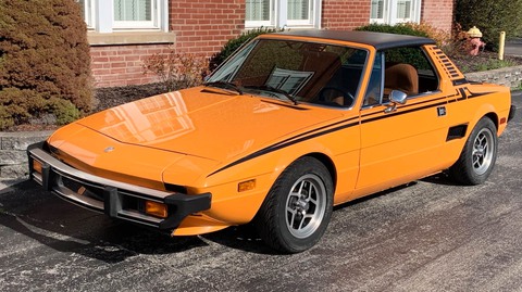 Mỹ từng có quy định khiến xe xấu phát hờn, Lamborghini, Ferrari bỏ cuộc chơi - Ảnh 2. Mỹ từng có quy định khiến xe xấu phát hờn, Lamborghini, Ferrari bỏ cuộc chơi - Ảnh 2.