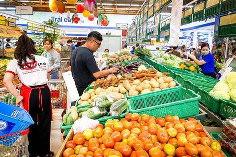 Đà Nẵng: Đảm bảo cung ứng đủ hàng hóa thiết yếu cho dân chống bão - Ảnh 3. Đà Nẵng: Đảm bảo cung ứng đủ hàng hóa thiết yếu cho dân chống bão - Ảnh 3.