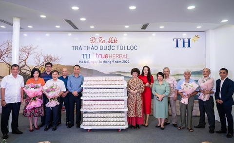 Nâng niu tinh hoa thảo dược ngàn năm, Tập đoàn TH ra mắt trà thảo dược TH true HERBAL - Ảnh 1. Nâng niu tinh hoa thảo dược ngàn năm, Tập đoàn TH ra mắt trà thảo dược TH true HERBAL - Ảnh 1.