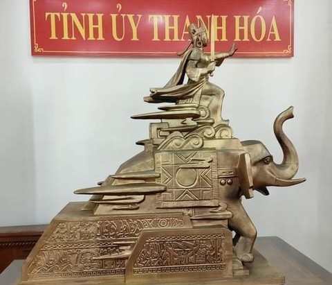 Thanh Hóa sẽ lấy ý kiến nhân dân, chuyên gia về mẫu tượng đài Bà Triệu - Ảnh 1. Thanh Hóa sẽ lấy ý kiến nhân dân, chuyên gia về mẫu tượng đài Bà Triệu - Ảnh 1.