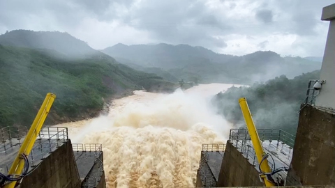 Yêu cầu thủy điện vận hành mực nước không được gây dòng chảy đột biến - Ảnh 1. Yêu cầu thủy điện vận hành mực nước không được gây dòng chảy đột biến - Ảnh 1.