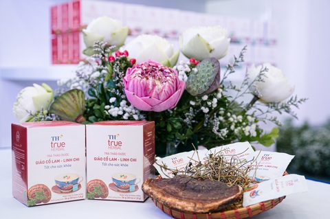 Nâng niu tinh hoa thảo dược ngàn năm, Tập đoàn TH ra mắt trà thảo dược TH true HERBAL - Ảnh 2. Nâng niu tinh hoa thảo dược ngàn năm, Tập đoàn TH ra mắt trà thảo dược TH true HERBAL - Ảnh 2.
