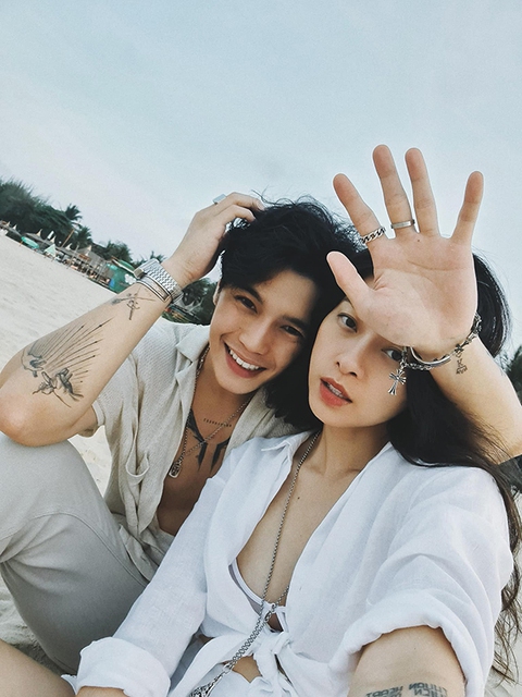 Ảnh vui sao Việt 27-9: Việt Hương ‘ngầu’ bên Hồng Đào, Cẩm Ly - Ảnh 6. Ảnh vui sao Việt 27-9: Việt Hương ‘ngầu’ bên Hồng Đào, Cẩm Ly - Ảnh 6.