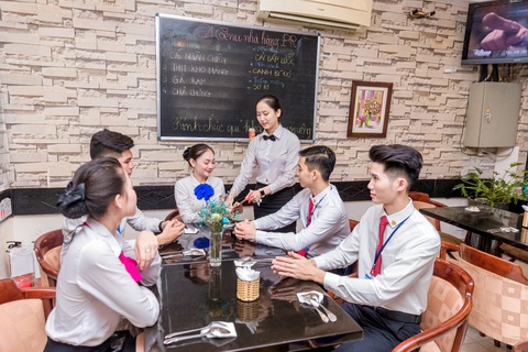 Trường Saigontourist kỷ niệm 33 năm thành lập - Ảnh 3. Trường Saigontourist kỷ niệm 33 năm thành lập - Ảnh 3.