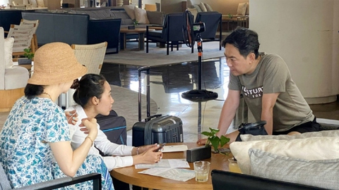 Thị trường du lịch cháy hướng dẫn viên, nhân viên phục vụ - Ảnh 1. Thị trường du lịch cháy hướng dẫn viên, nhân viên phục vụ - Ảnh 1.
