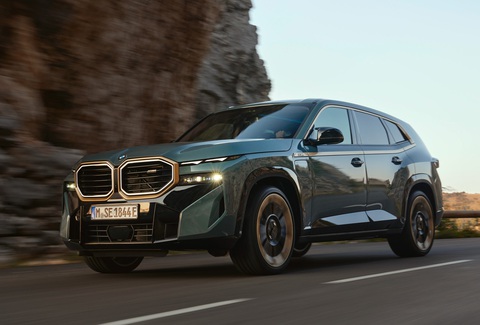 BMW XM chính thức ra mắt: SUV đỉnh cao nhất đội hình BMW, có bản đấu Maybach GLS - Ảnh 1. BMW XM chính thức ra mắt: SUV đỉnh cao nhất đội hình BMW, có bản đấu Maybach GLS - Ảnh 1.