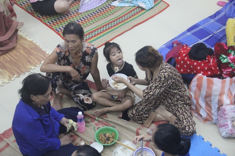 Sau bão, học sinh Đà Nẵng trở lại trường từ ngày mai 29-9, công chức đi làm từ chiều nay - Ảnh 1. Sau bão, học sinh Đà Nẵng trở lại trường từ ngày mai 29-9, công chức đi làm từ chiều nay - Ảnh 1.