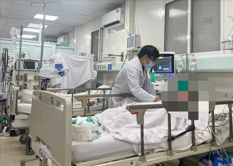 Thường trực 24/24 giờ để ngăn kịp thời các vụ hành hung nhân viên y tế - Ảnh 1. Thường trực 24/24 giờ để ngăn kịp thời các vụ hành hung nhân viên y tế - Ảnh 1.