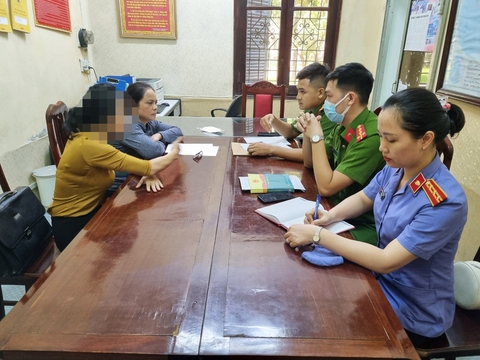 Lập dây hụi dỏm để ‘ôm’ hơn 21 tỉ đồng cùng 889 chỉ vàng - Ảnh 1. Lập dây hụi dỏm để ‘ôm’ hơn 21 tỉ đồng cùng 889 chỉ vàng - Ảnh 1.