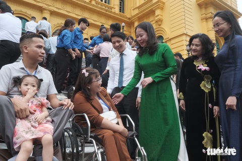 Phó chủ tịch nước trăn trở về các công trình cho người khuyết tật - Ảnh 1. Phó chủ tịch nước trăn trở về các công trình cho người khuyết tật - Ảnh 1.