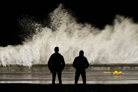 Bão Ian tàn phá bang Florida của Mỹ - Ảnh 10. Bão Ian tàn phá bang Florida của Mỹ - Ảnh 10.