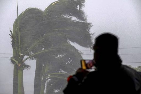 Bão Ian tàn phá bang Florida của Mỹ - Ảnh 6. Bão Ian tàn phá bang Florida của Mỹ - Ảnh 6.