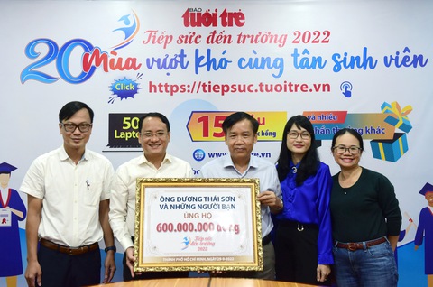 Thêm 600 triệu đồng ‘tiếp sức’ sinh viên nghèo - Ảnh 1. Thêm 600 triệu đồng ‘tiếp sức’ sinh viên nghèo - Ảnh 1.