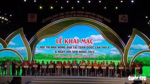 Khai mạc vòng chung kết hội thi Nhà nông đua tài toàn quốc lần thứ V - Ảnh 2. Khai mạc vòng chung kết hội thi Nhà nông đua tài toàn quốc lần thứ V - Ảnh 2.