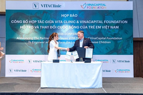 VITA Clinic hợp tác cùng VinaCapital Foundation (VCF) hỗ trợ trẻ em - Ảnh 1. VITA Clinic hợp tác cùng VinaCapital Foundation (VCF) hỗ trợ trẻ em - Ảnh 1.