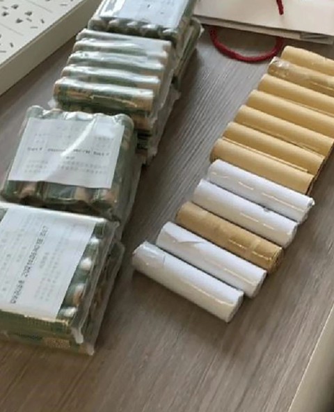 Trả thù nhân viên bằng 60kg tiền xu: Chịu nổi không?! - Ảnh 1. Trả thù nhân viên bằng 60kg tiền xu: Chịu nổi không?! - Ảnh 1.