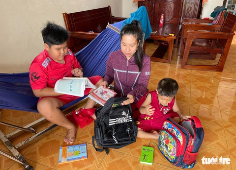 Thầy, trò ở Trường Sa rộn ràng chuẩn bị khai giảng năm học mới - Ảnh 7. Thầy, trò ở Trường Sa rộn ràng chuẩn bị khai giảng năm học mới - Ảnh 7.