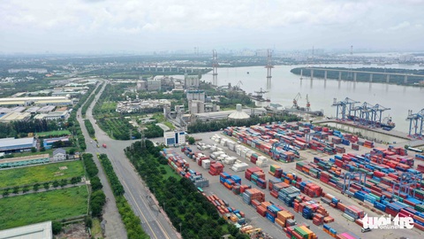 TP.HCM hướng ra biển: Từ đô thị ven sông đến kinh tế hướng biển - Ảnh 3. TP.HCM hướng ra biển: Từ đô thị ven sông đến kinh tế hướng biển - Ảnh 3.